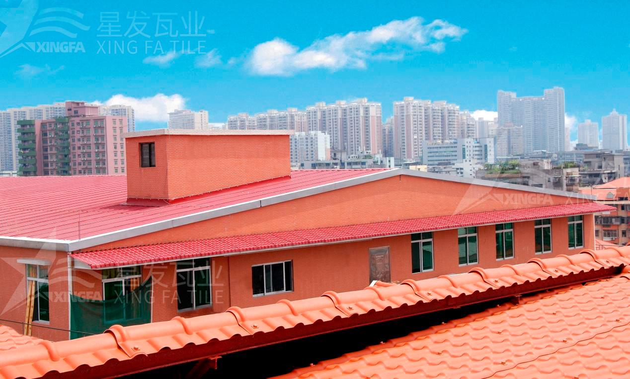 樹脂瓦非常適用于農(nóng)村房屋的改造，既實(shí)用，性價(jià)比又高！
