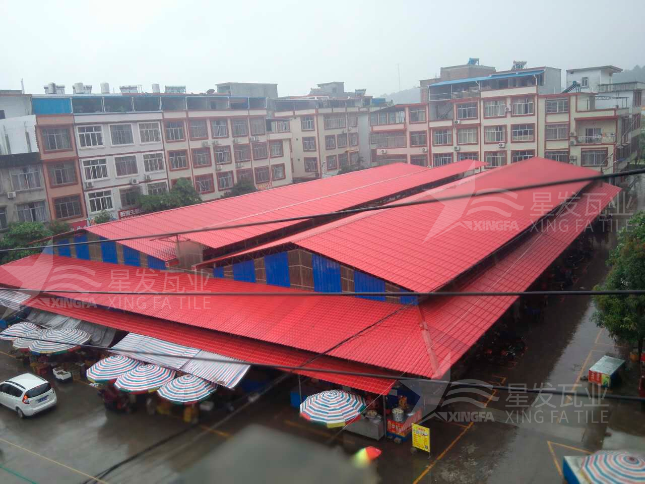 合成樹脂瓦防火性能強(qiáng)不強(qiáng)？遇到高溫，會(huì)不會(huì)著火？